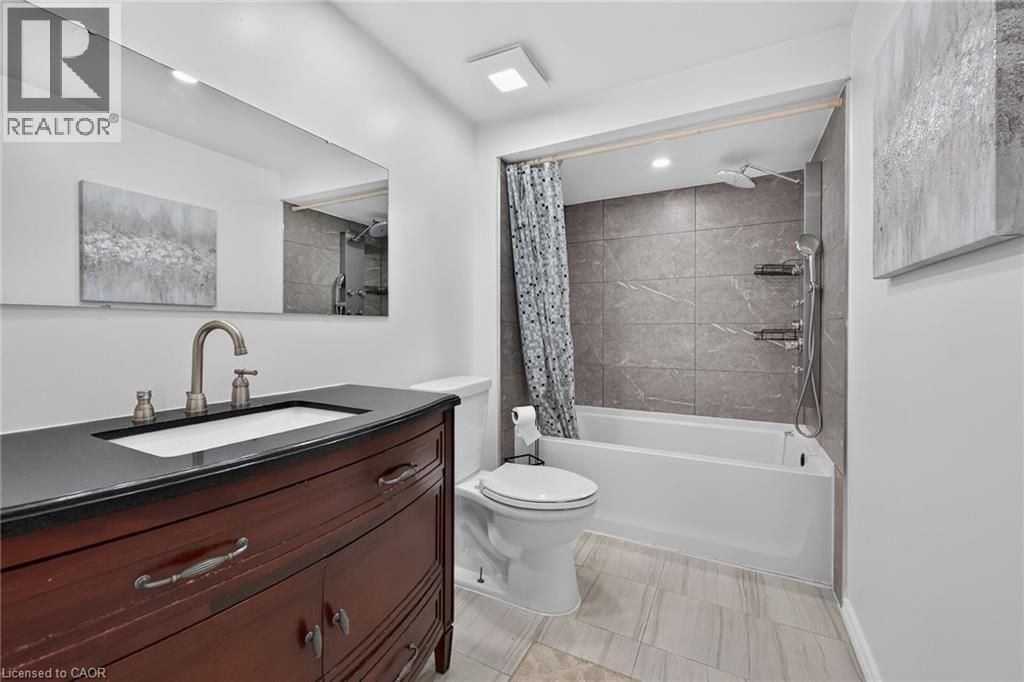 129 Aldercrest Avenue, Hamilton, Ontario  L9B 1L3 - Photo 43 - 40847549