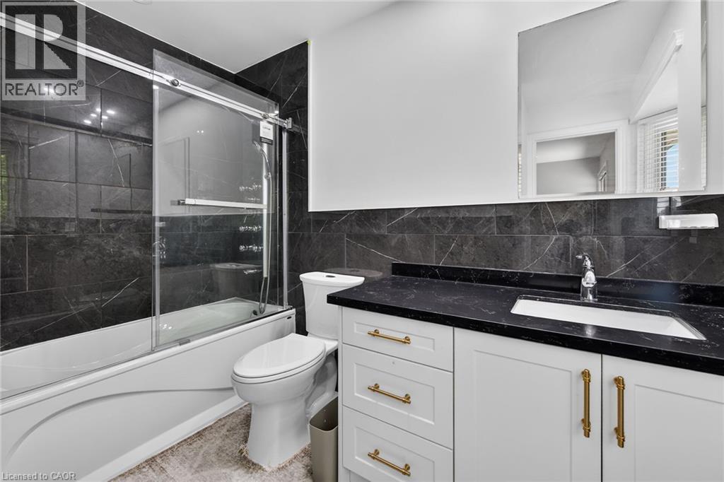 129 Aldercrest Avenue, Hamilton, Ontario  L9B 1L3 - Photo 28 - 40847549