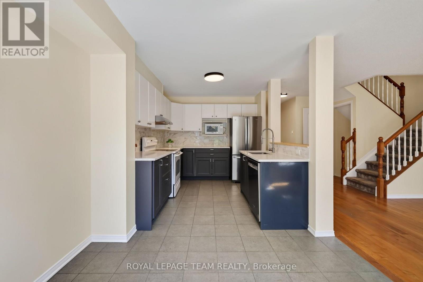 14 Appledale Drive, Ottawa, Ontario  K2J 4W4 - Photo 9 - X13719852