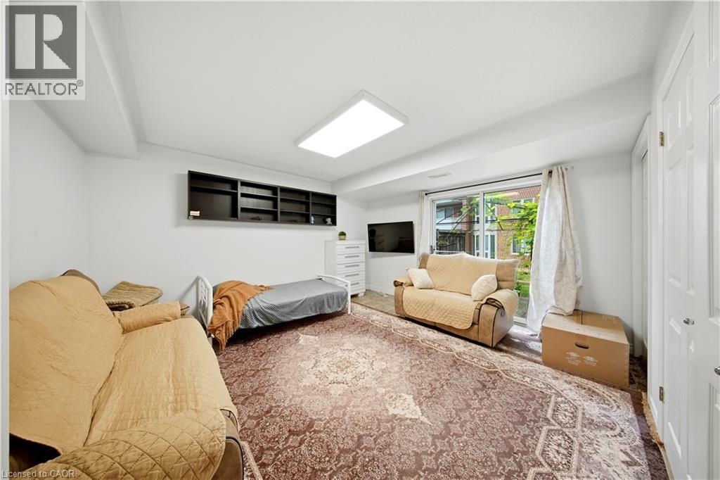 384 Limeridge Road E Unit# 16, Hamilton, Ontario  L9A 2S7 - Photo 9 - 40858803