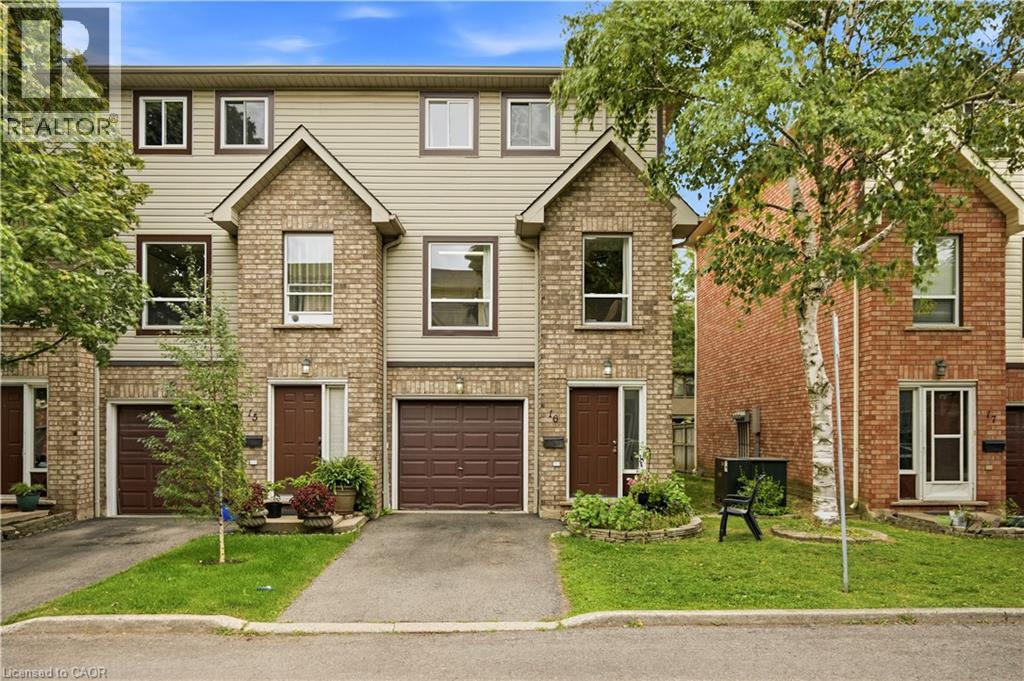 384 Limeridge Road E Unit# 16, Hamilton, Ontario  L9A 2S7 - Photo 2 - 40858803