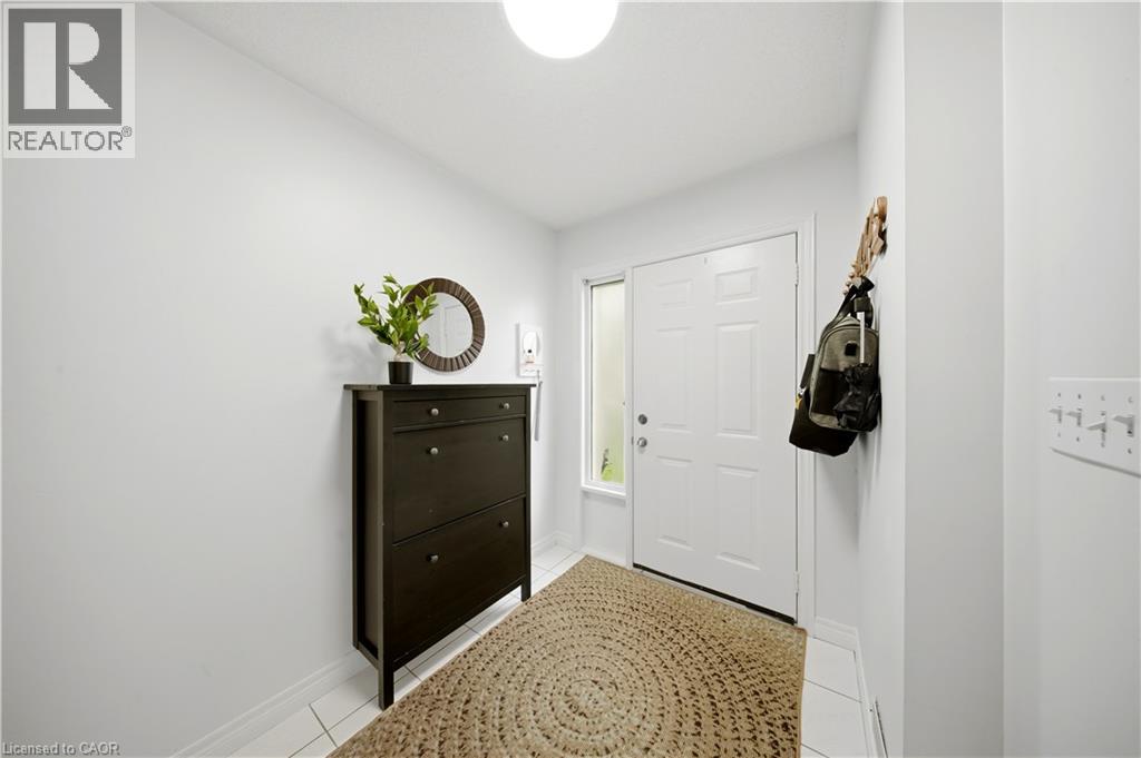 384 Limeridge Road E Unit# 16, Hamilton, Ontario  L9A 2S7 - Photo 5 - 40858803