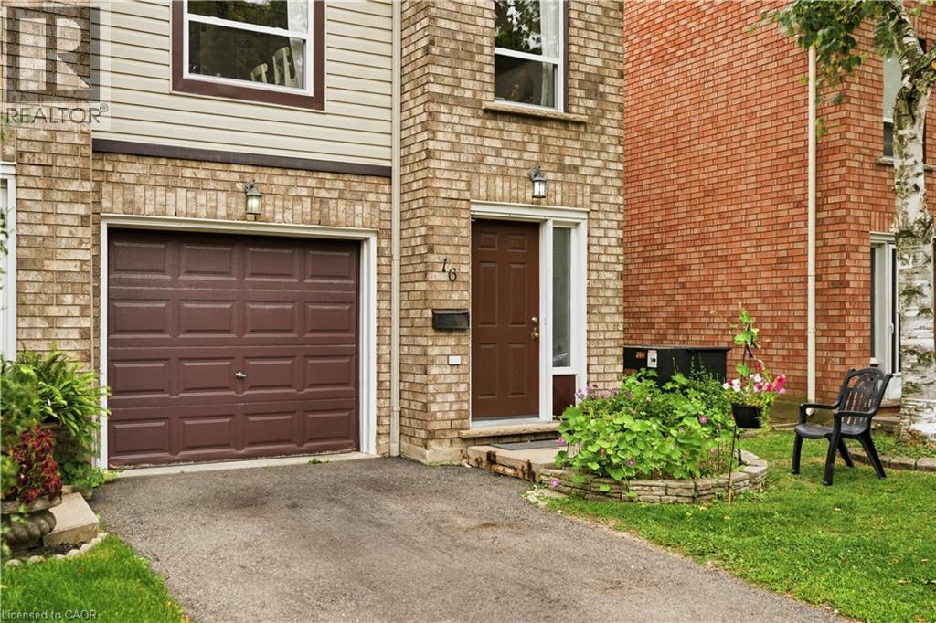 384 Limeridge Road E Unit# 16, Hamilton, Ontario  L9A 2S7 - Photo 3 - 40858803