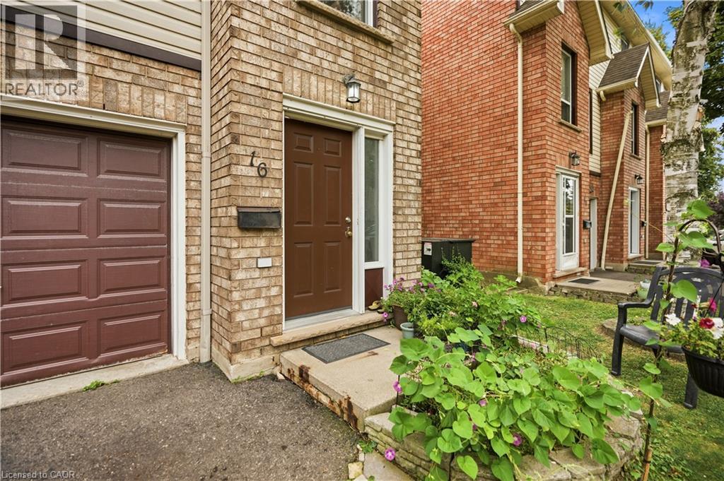 384 Limeridge Road E Unit# 16, Hamilton, Ontario  L9A 2S7 - Photo 4 - 40858803
