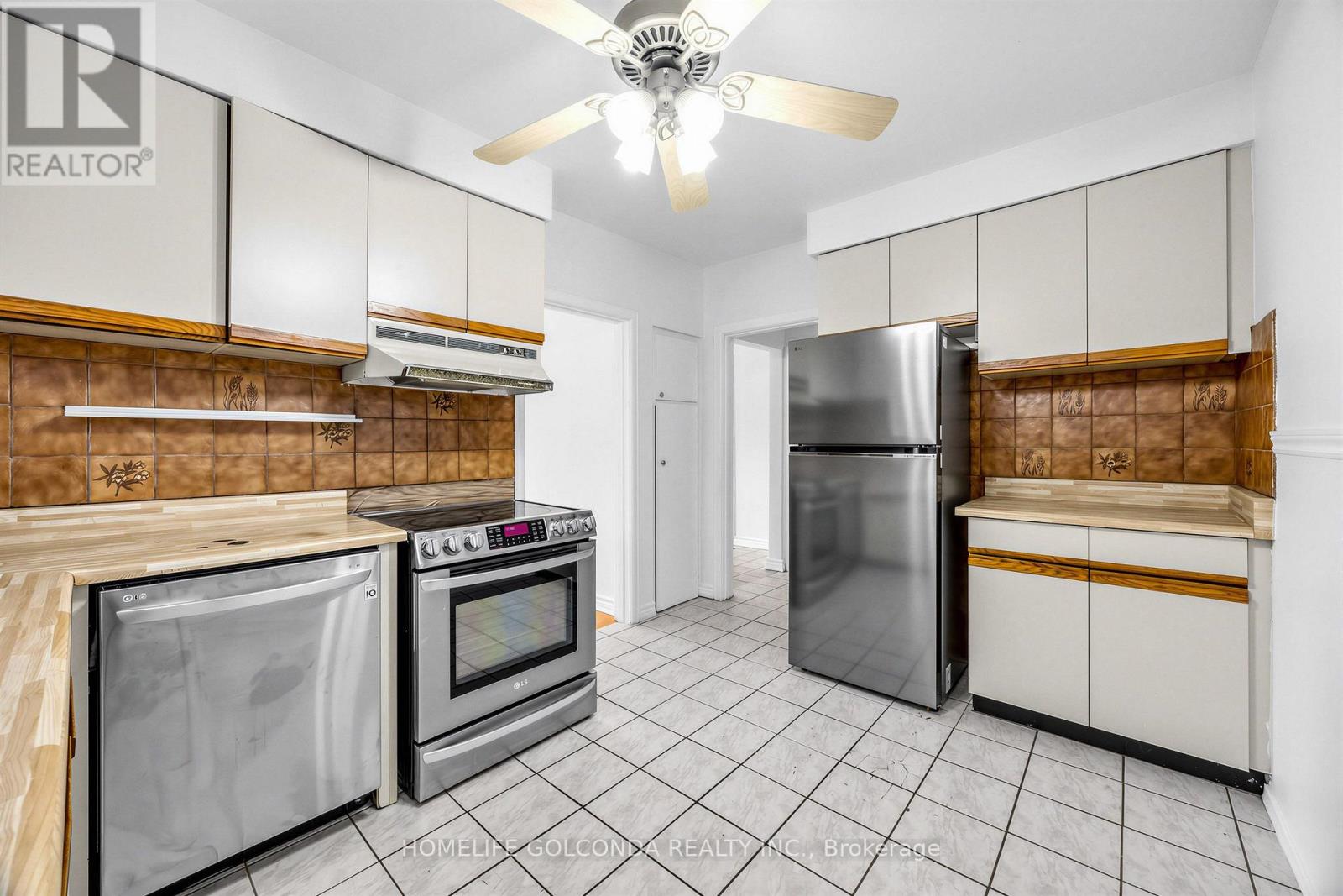9 Moorecroft Crescent, Toronto, Ontario  M1K 3T9 - Photo 17 - E13719790