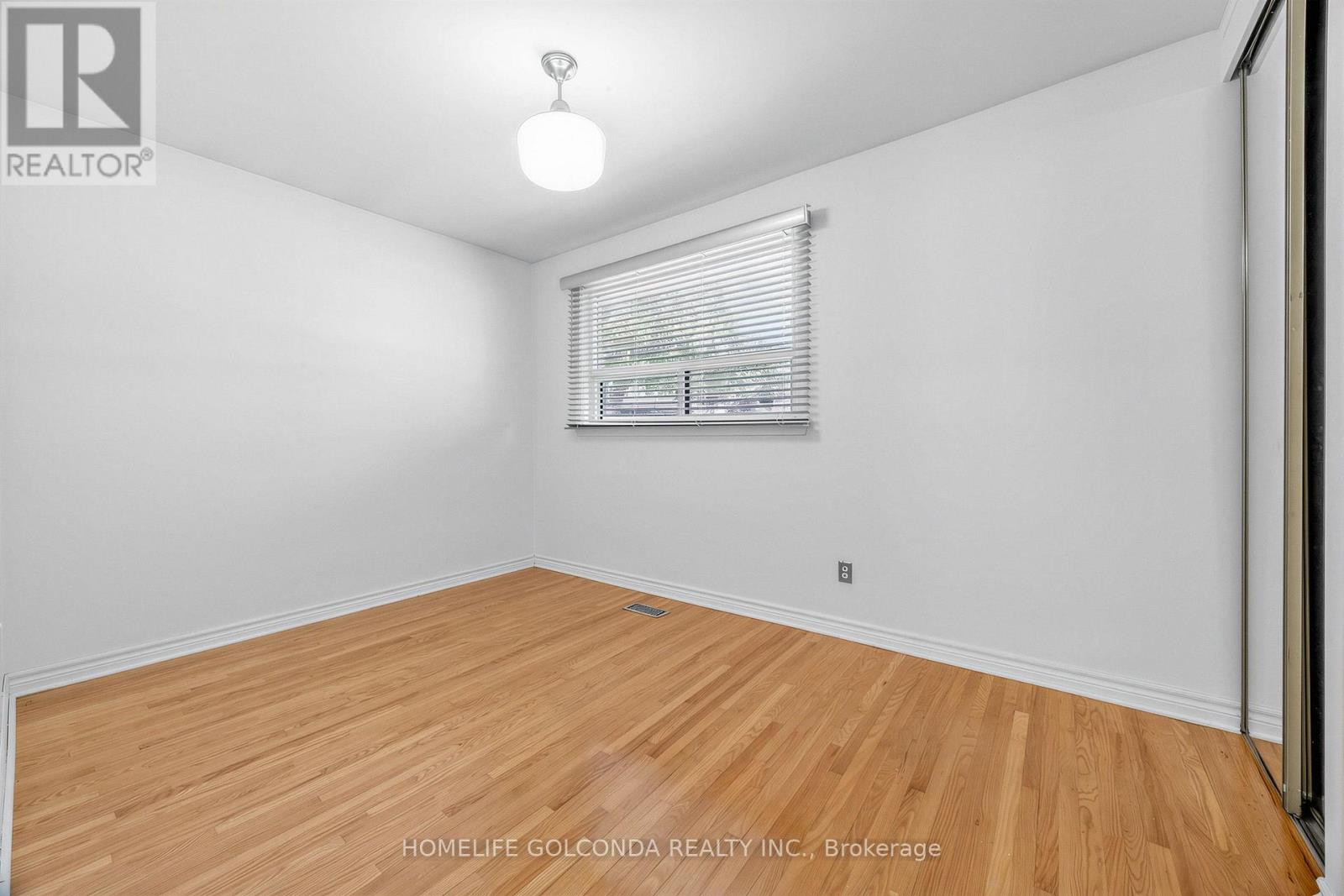 9 Moorecroft Crescent, Toronto, Ontario  M1K 3T9 - Photo 19 - E13719790