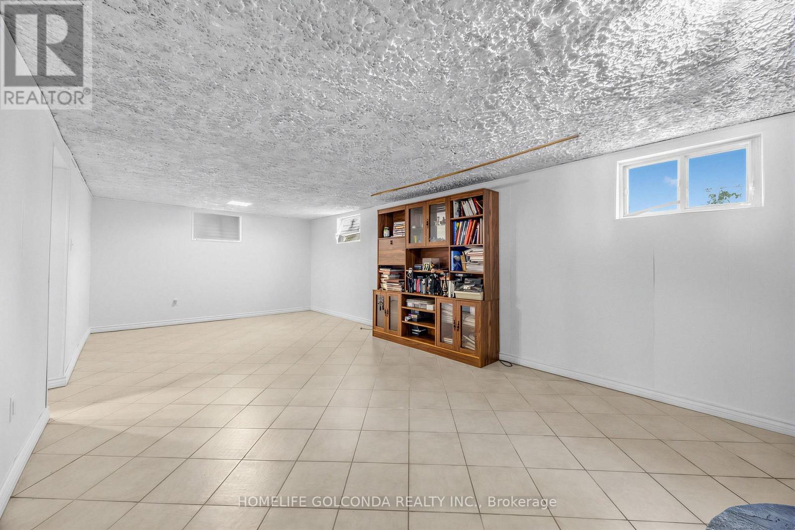 9 Moorecroft Crescent, Toronto, Ontario  M1K 3T9 - Photo 30 - E13719790