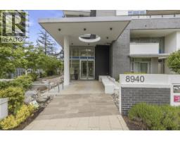 702 8940 UNIVERSITY CRESCENT, Burnaby, British Columbia