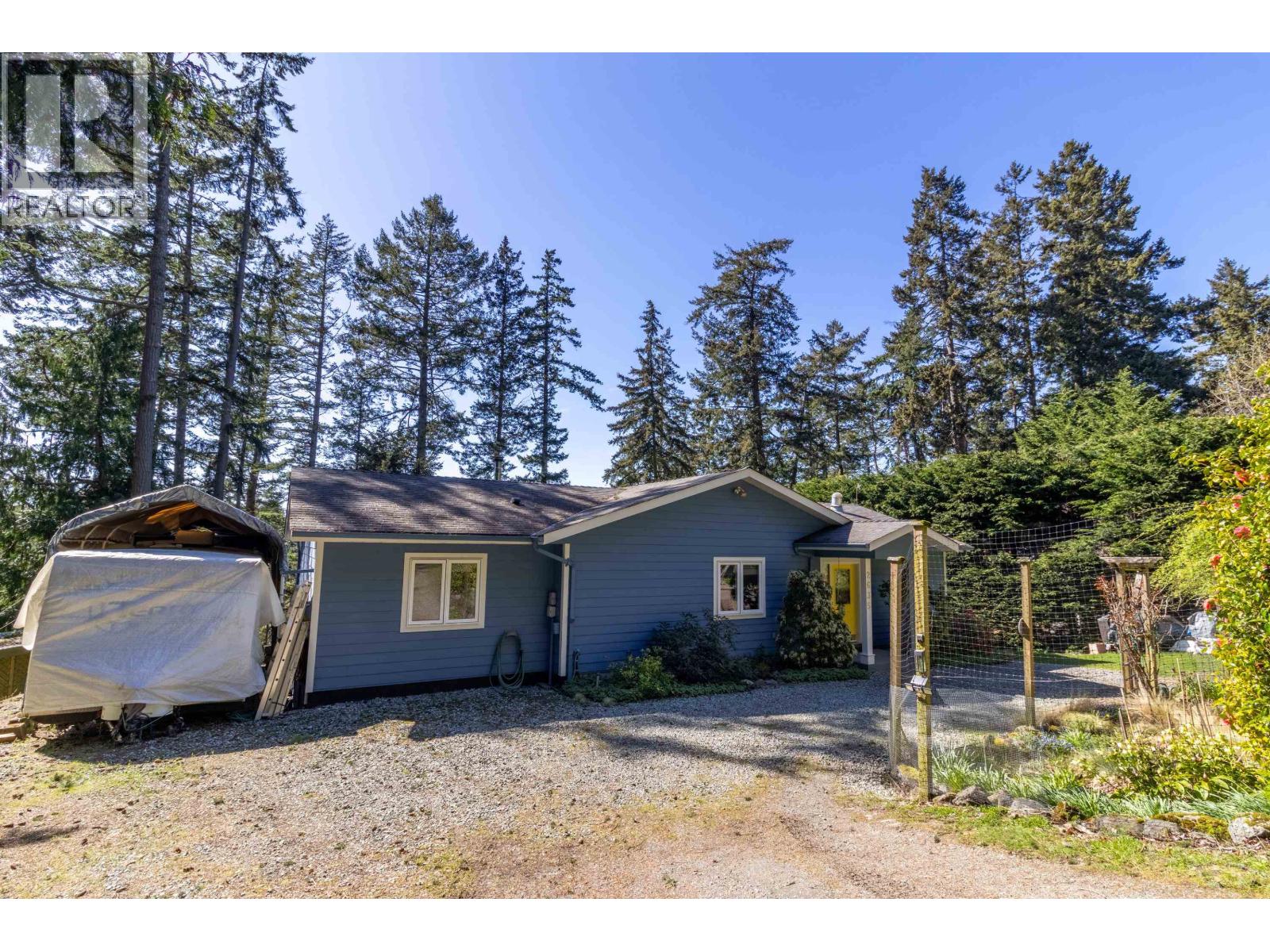 2635 Shoal Road, Pender Island, British Columbia  V0N 2M2 - Photo 34 - R3159450