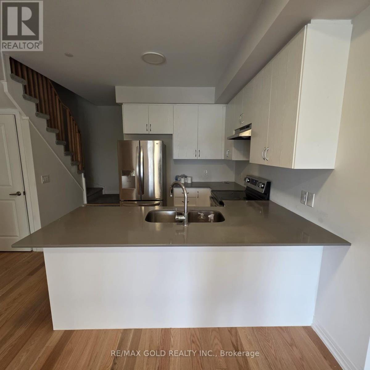 2 - 21 Baynes Way, Bradford West Gwillimbury (Bradford), Ontario  L3Z 4M5 - Photo 7 - N13719868