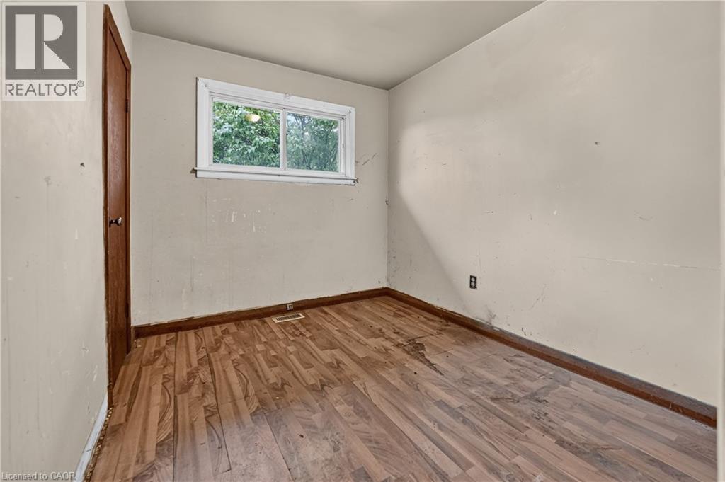 689 Burgess Avenue, Hamilton, Ontario  L8H 6J2 - Photo 6 - 40858857