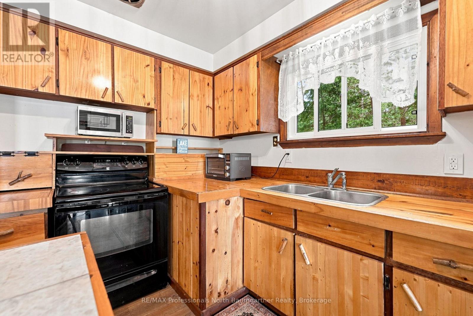 1110 Edward Sanderson Road, Highlands East (Monmouth), Ontario  K0L 2Y0 - Photo 12 - X13719842