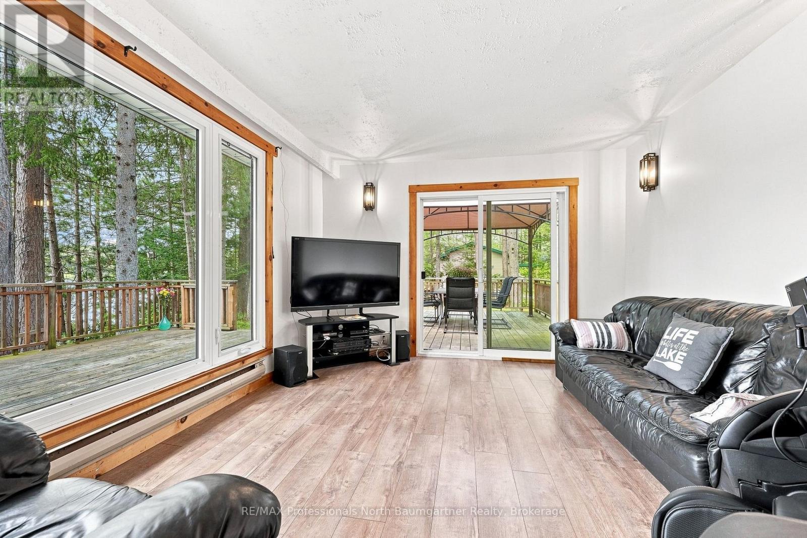 1110 Edward Sanderson Road, Highlands East (Monmouth), Ontario  K0L 2Y0 - Photo 6 - X13719842