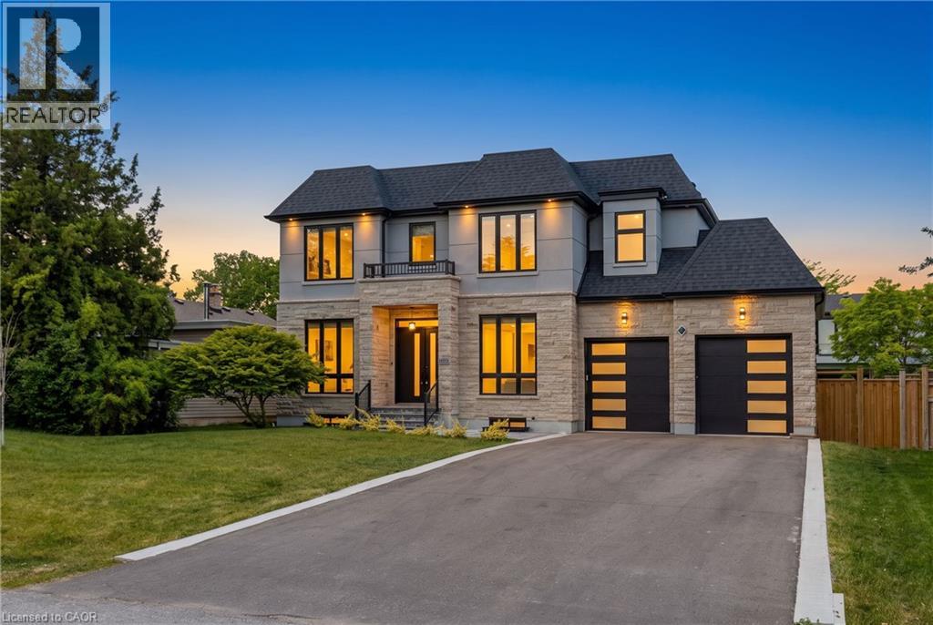 455 SAMFORD Place, Oakville, Ontario