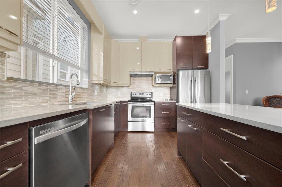 2886 160 Street, Surrey, British Columbia  V3Z 3W1 - Photo 8 - R3159344