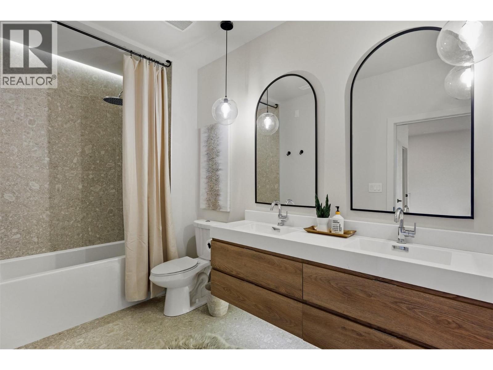 260 Rue Cheval Noir Estates Unit# 2, Kamloops, British Columbia  V1S 0B3 - Photo 23 - 10382957