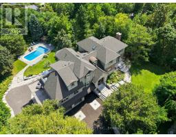 1296 DUNDAS STREET, Burlington, Ontario