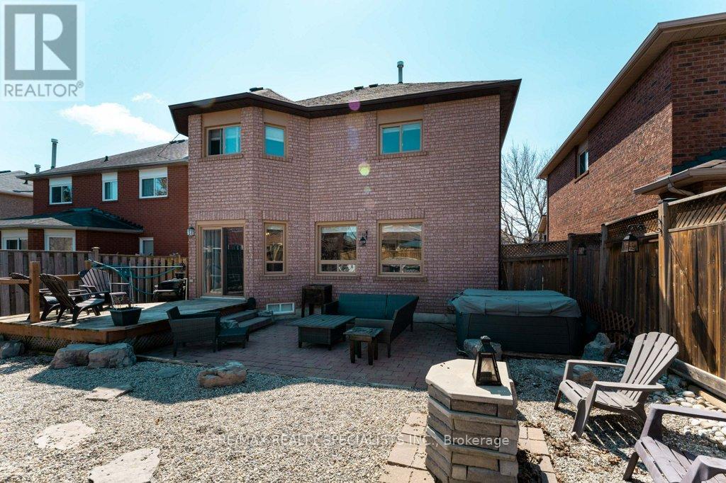34 Killaloe Crescent, Halton Hills, Ontario  L7G 5N2 - Photo 40 - W13719866