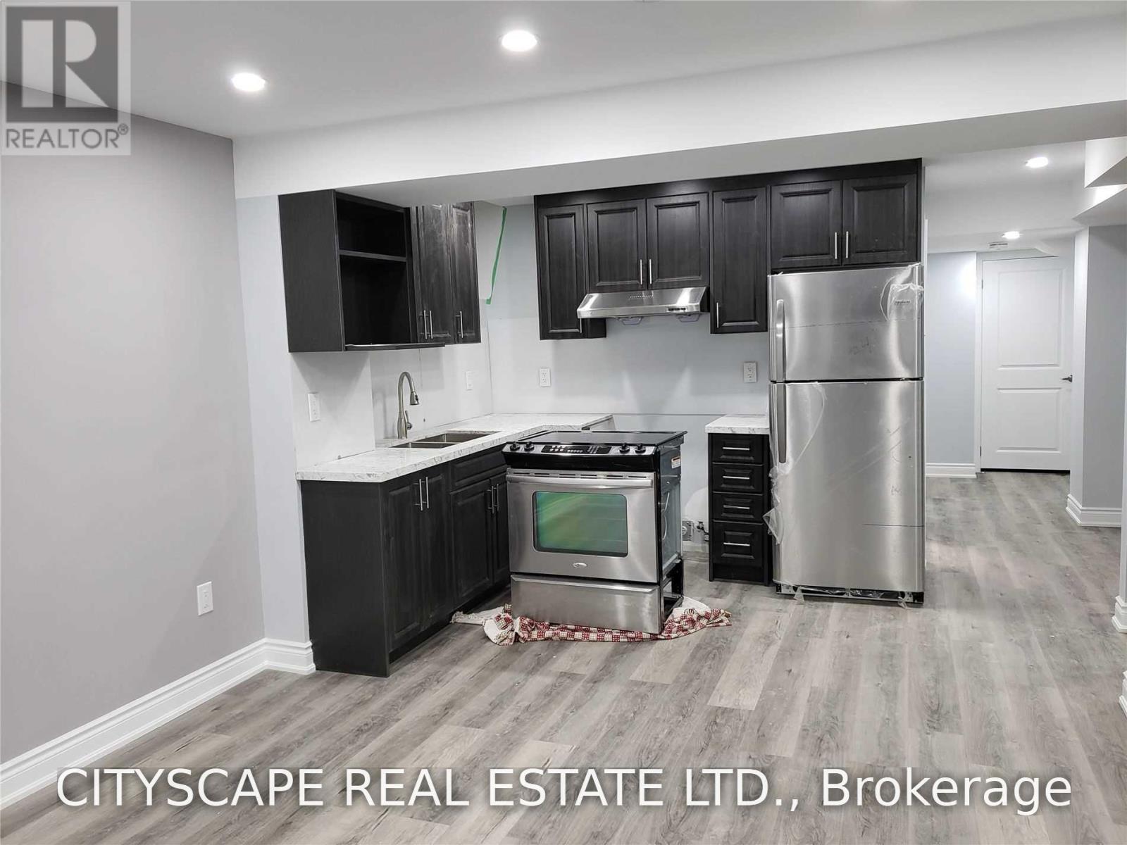 Bsmt - 5520 Prosper Circuit, Mississauga, Ontario  L5V 2E5 - Photo 7 - W13709942