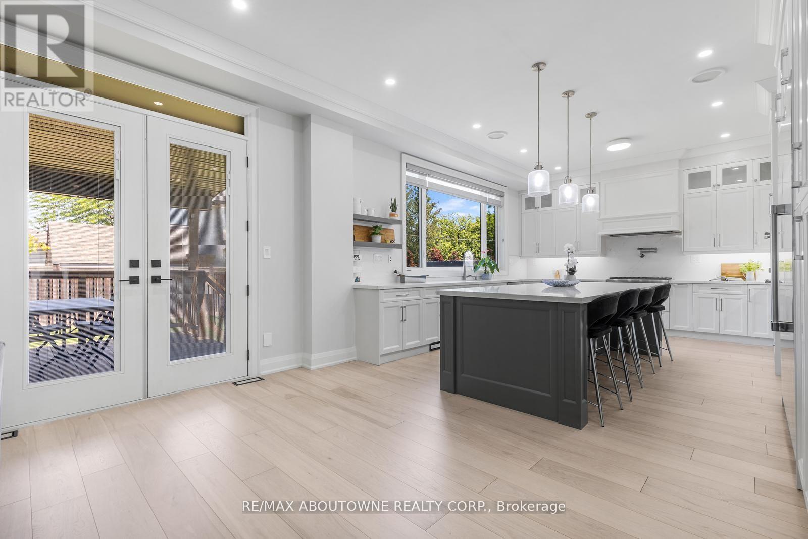 455 Samford Place, Oakville, Ontario  L6L 4E7 - Photo 18 - W13568018