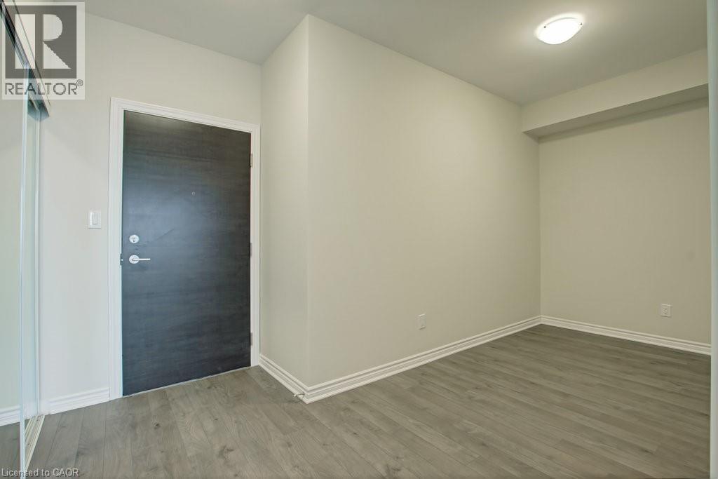 150 Oak Park Boulevard Unit# 214, Oakville, Ontario  L6H 3P2 - Photo 6 - 40858783