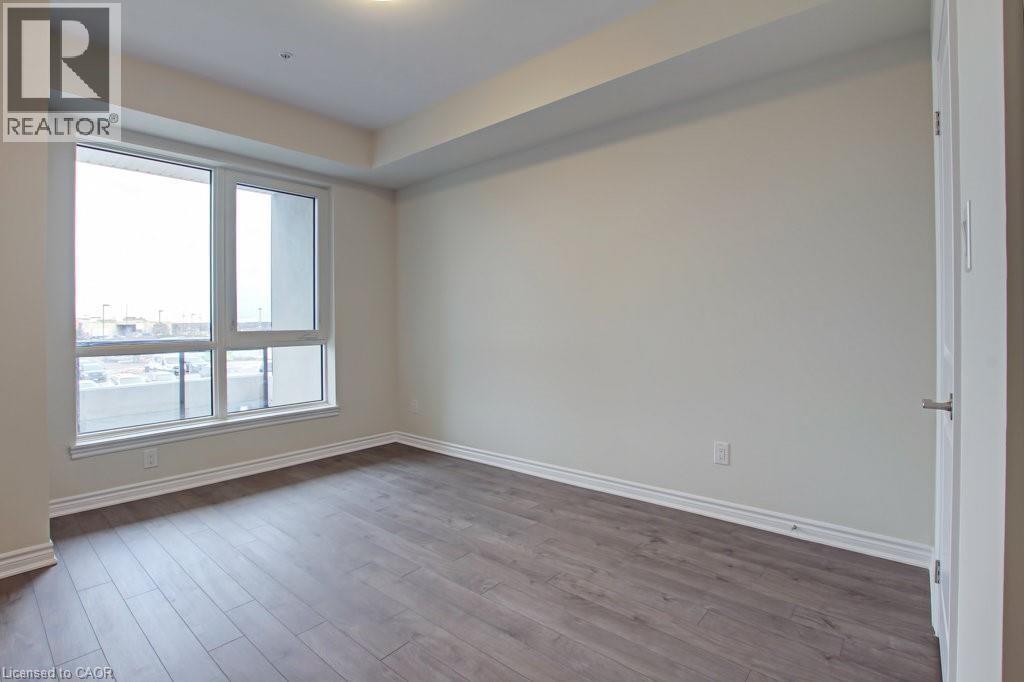 150 Oak Park Boulevard Unit# 214, Oakville, Ontario  L6H 3P2 - Photo 8 - 40858783