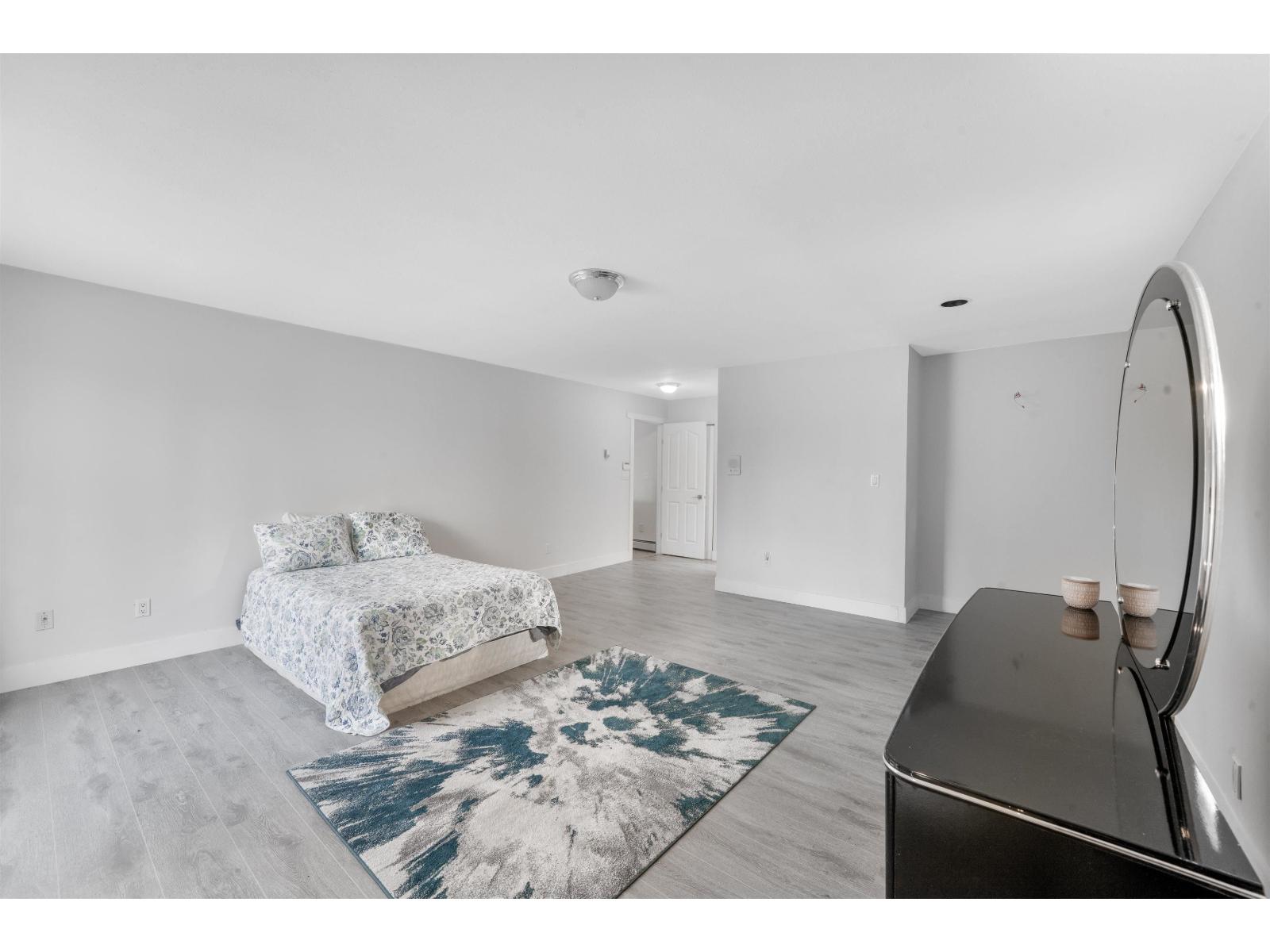 14339 74a Avenue, Surrey, British Columbia  V3W 4C6 - Photo 15 - R3158087