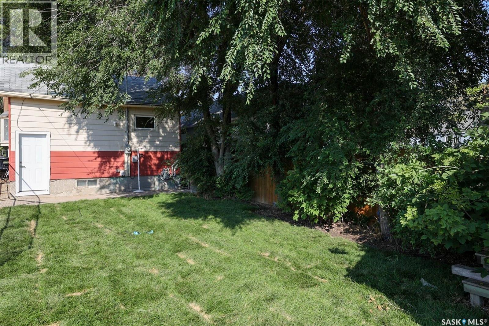2305 Mcdonald Street, Regina, Saskatchewan  S4N 2Z2 - Photo 18 - SK046827