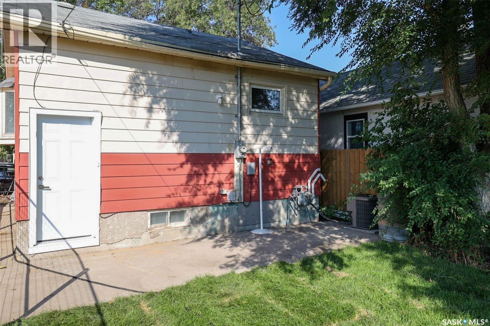 2305 Mcdonald Street, Regina, Saskatchewan  S4N 2Z2 - Photo 19 - SK046827