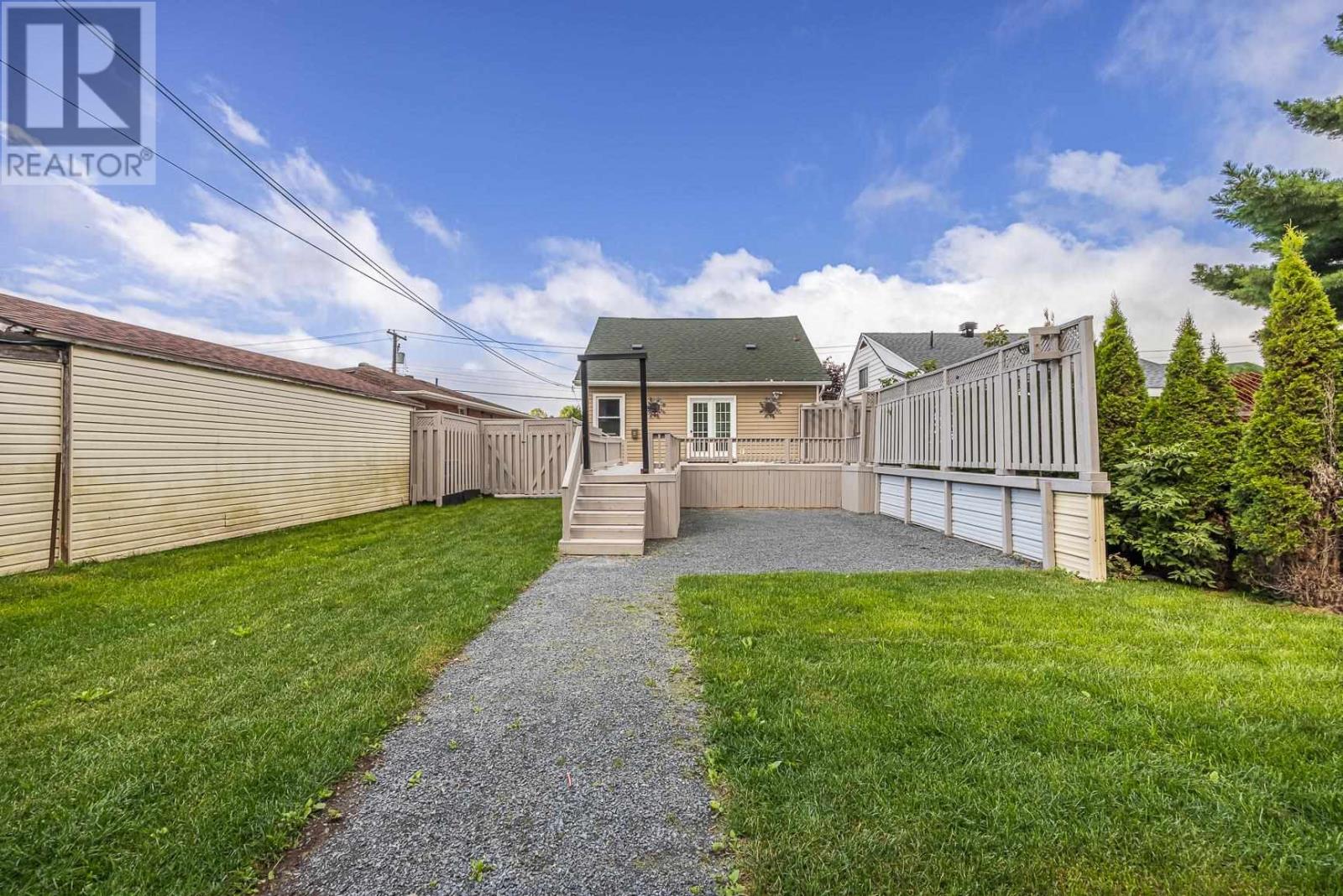 348 First Ave, Sault Ste. Marie, Ontario  P6C 4P1 - Photo 26 - SM262346