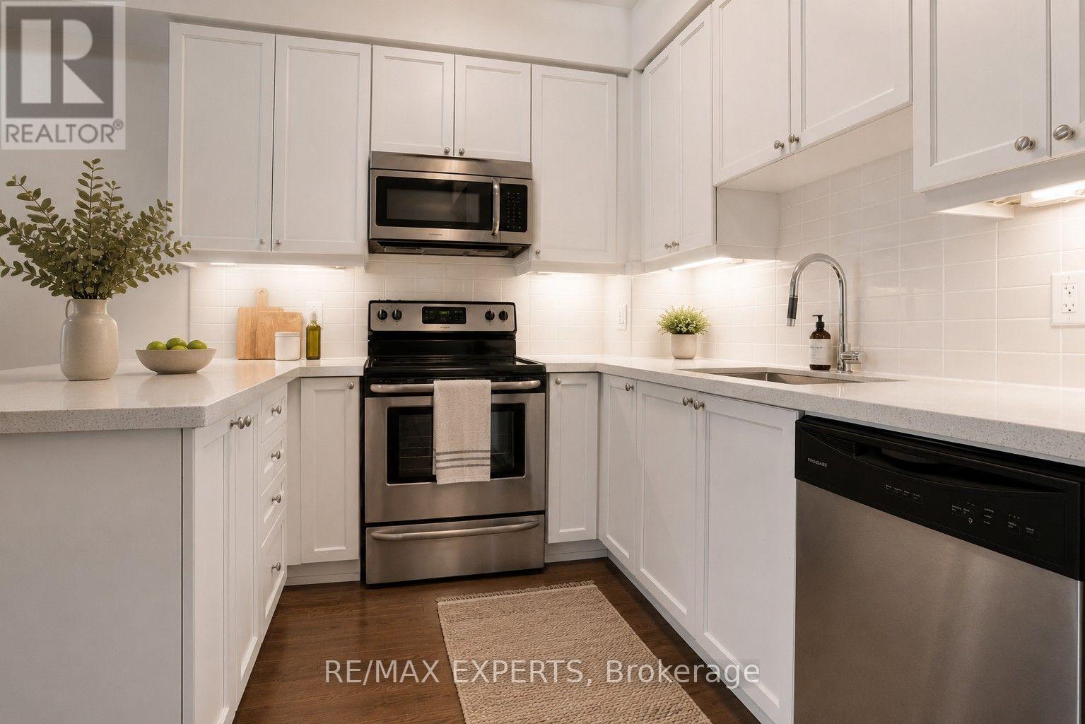 208 - 24 Woodstream Boulevard, Vaughan, Ontario  L4L 8C4 - Photo 10 - N13675228