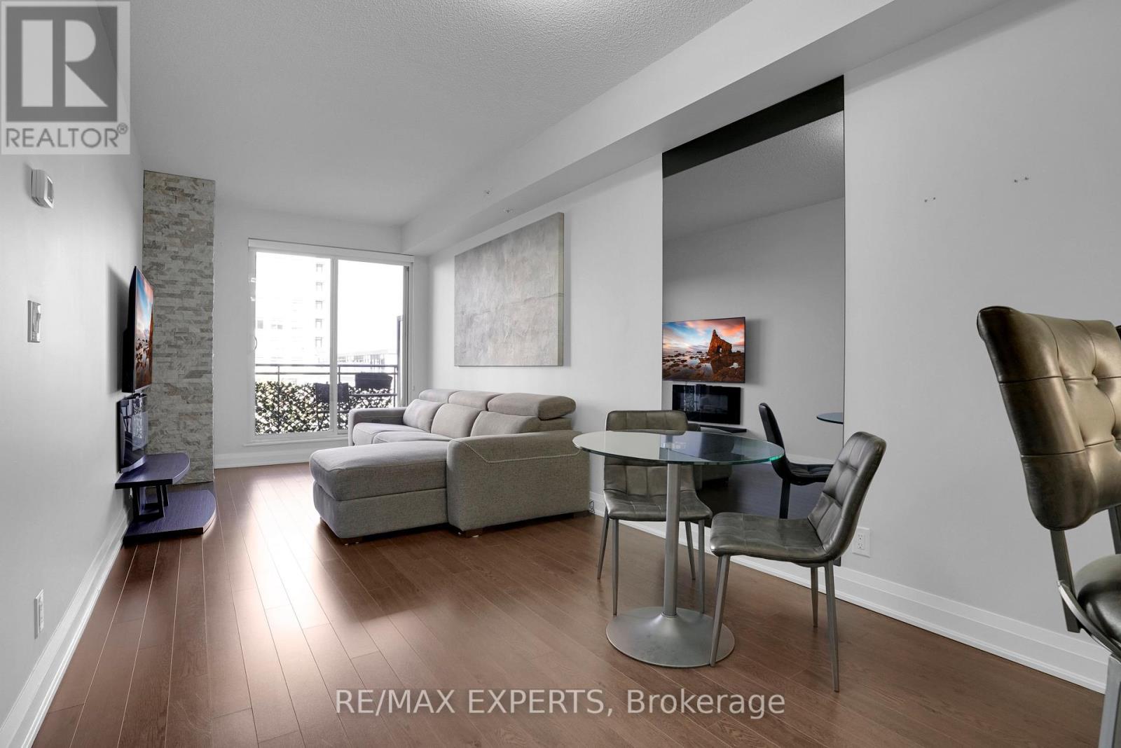 208 - 24 Woodstream Boulevard, Vaughan, Ontario  L4L 8C4 - Photo 17 - N13675228