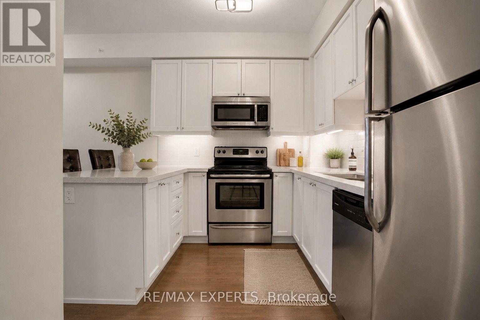 208 - 24 Woodstream Boulevard, Vaughan, Ontario  L4L 8C4 - Photo 8 - N13675228