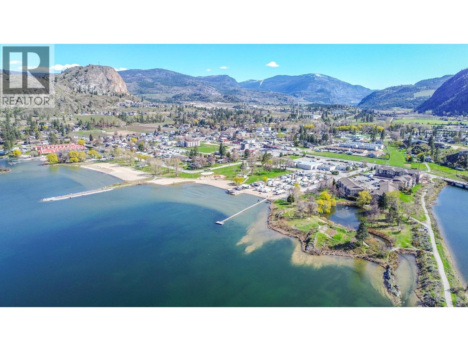 850 Railway Lane Unit# 203, Okanagan Falls, British Columbia  V0H 1R4 - Photo 3 - 10398977