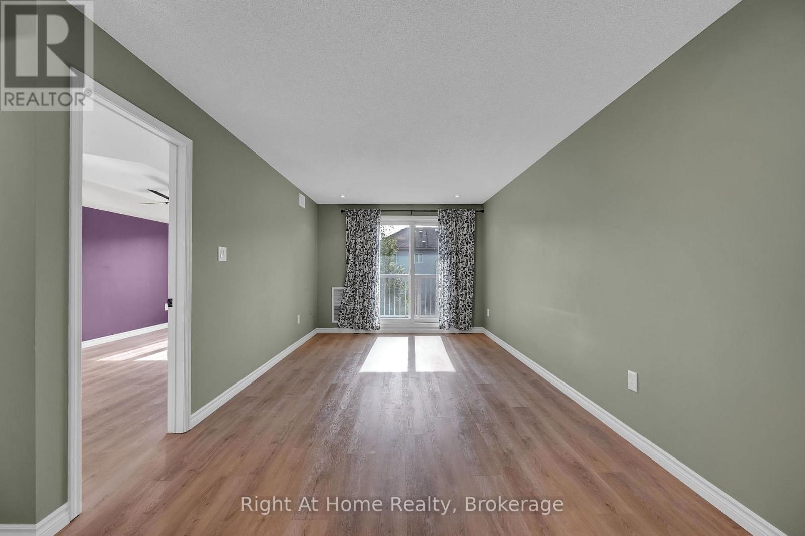 2 - 36 Petra Way, Whitby, Ontario  L1R 0A5 - Photo 11 - E13719948