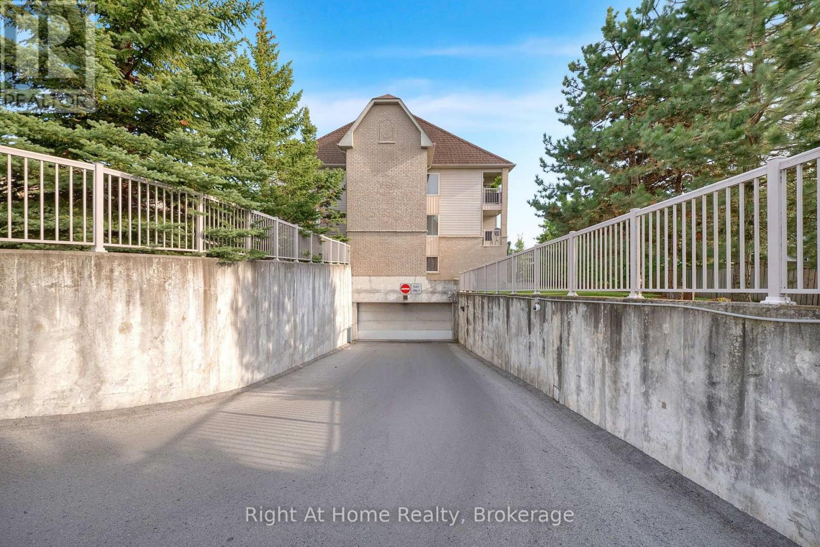 2 - 36 Petra Way, Whitby, Ontario  L1R 0A5 - Photo 32 - E13719948