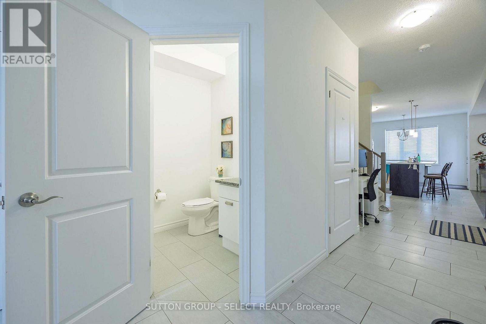 1606 Noah Bend, London North, Ontario  N3B 2Z1 - Photo 4 - X13719922