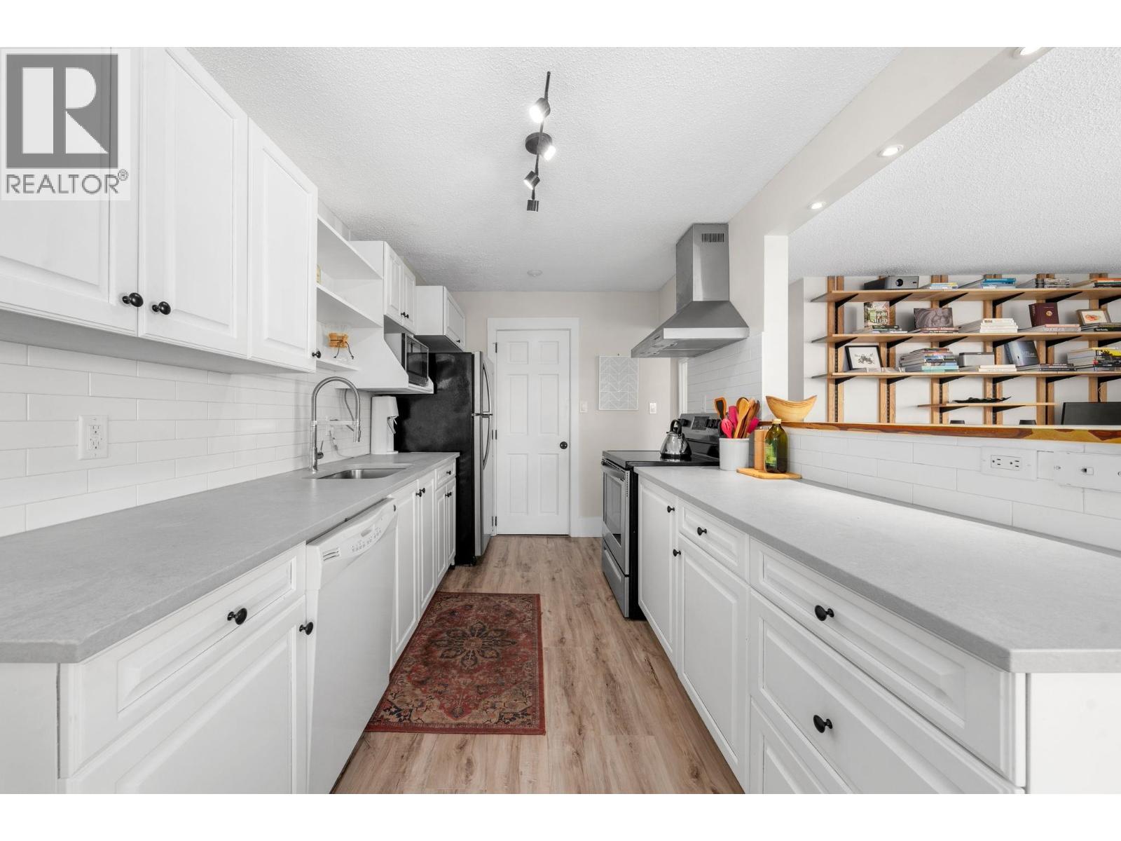 202 1610 Chesterfield Avenue, North Vancouver, British Columbia  V7M 2N7 - Photo 7 - R3159397