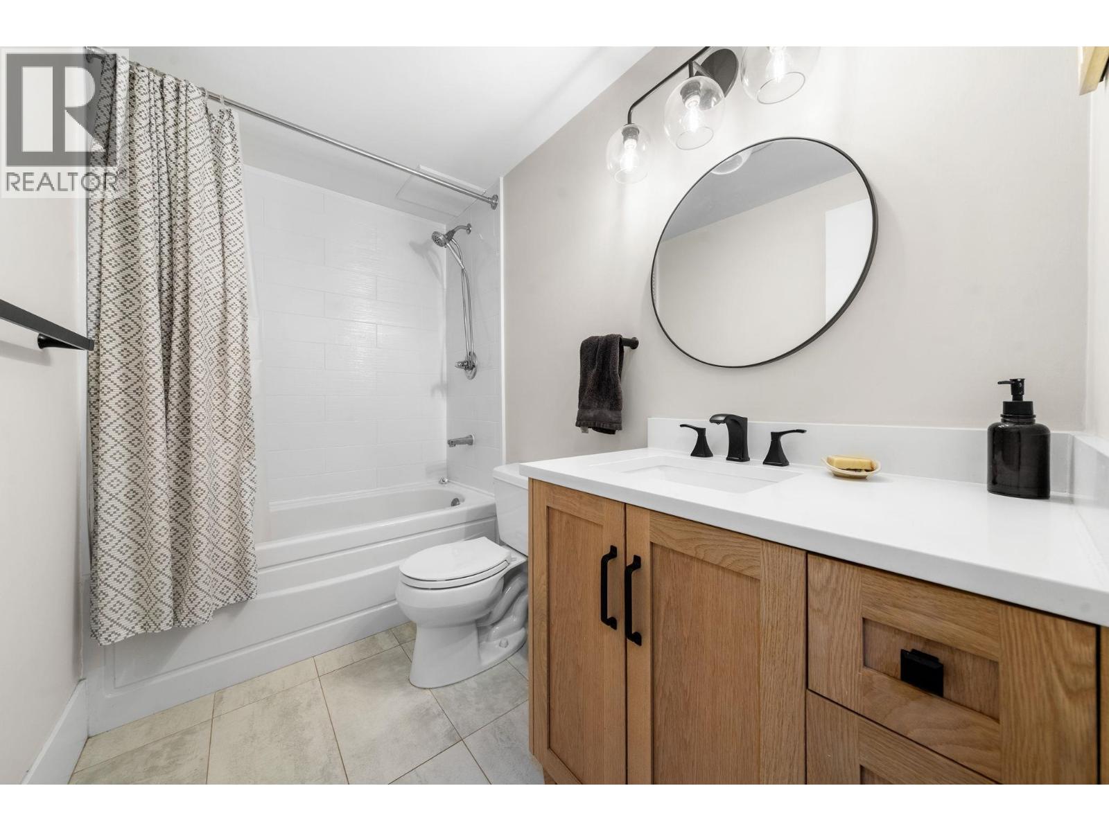 202 1610 Chesterfield Avenue, North Vancouver, British Columbia  V7M 2N7 - Photo 22 - R3159397