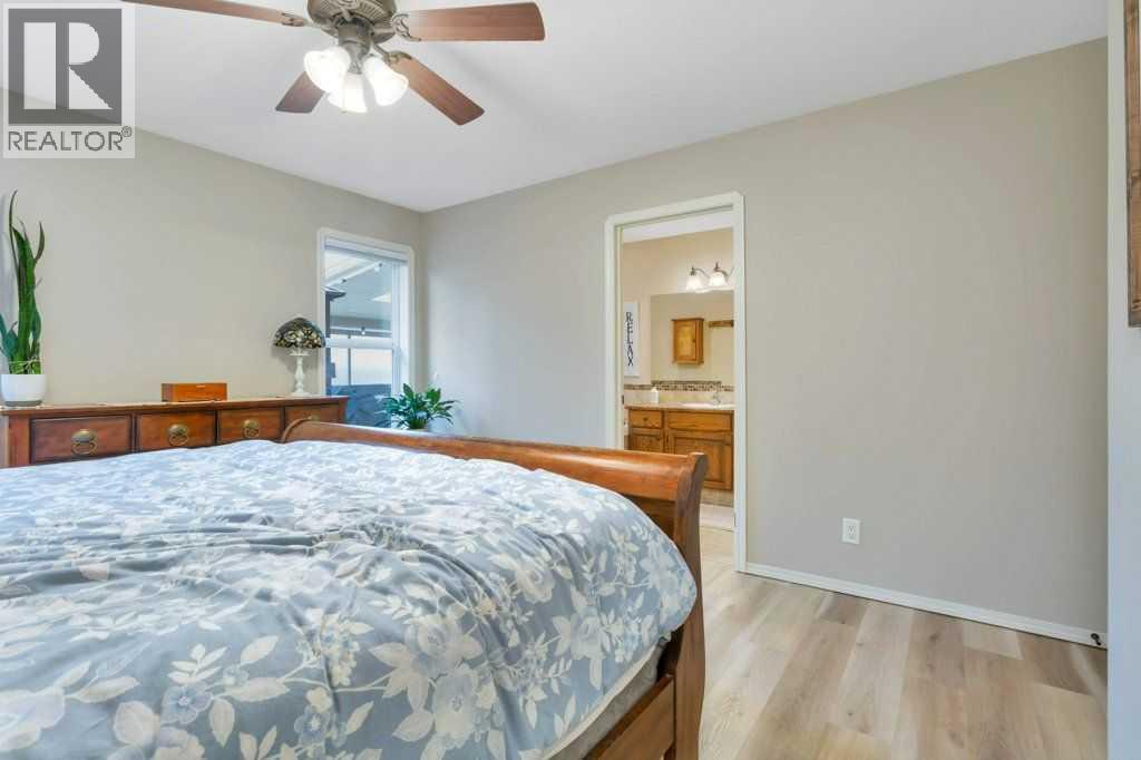 52 Irving Crescent, Red Deer, Alberta  T4R 3R9 - Photo 18 - A2326981