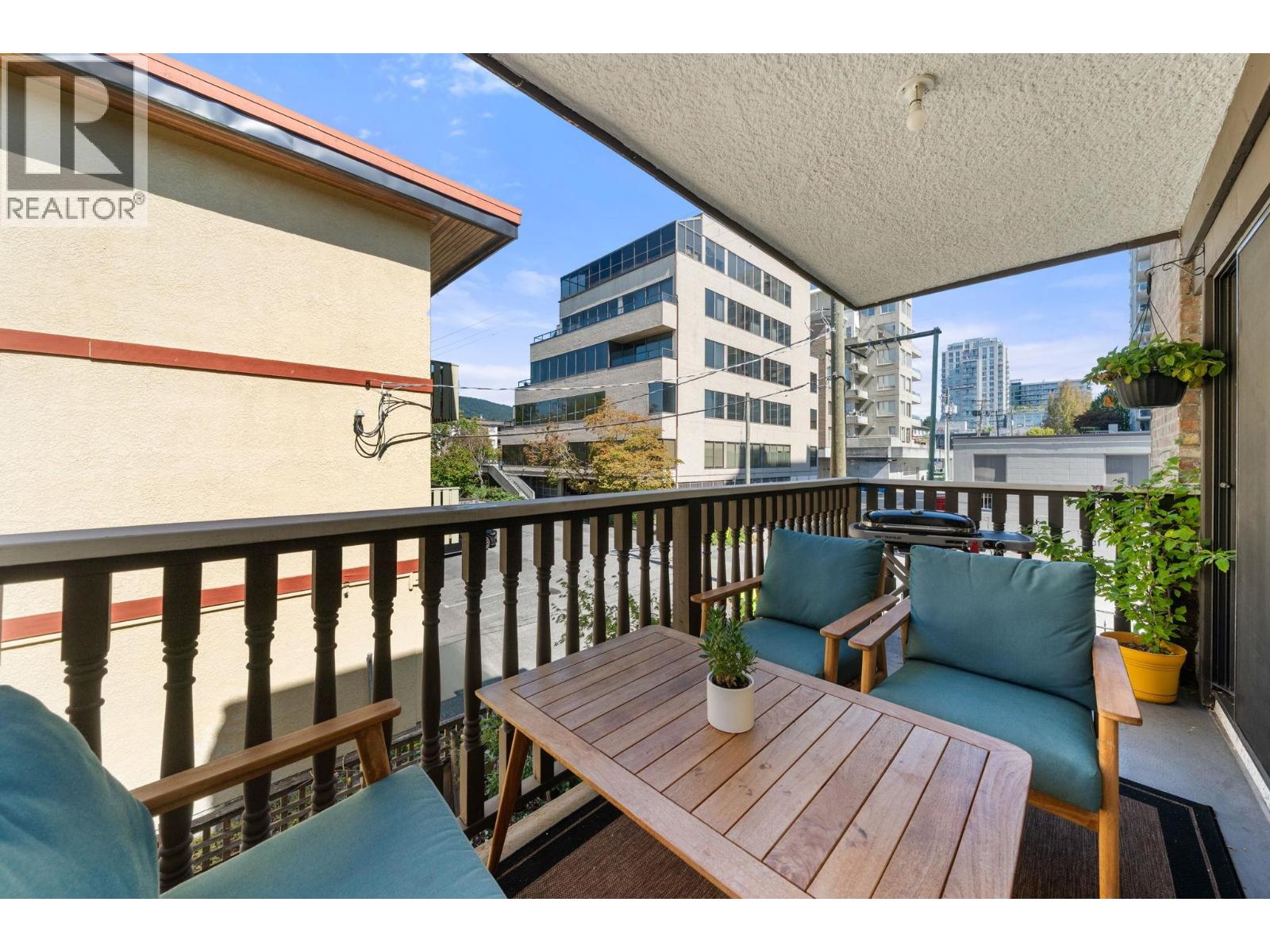 202 1610 Chesterfield Avenue, North Vancouver, British Columbia  V7M 2N7 - Photo 25 - R3159397