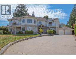 6453 N GALE AVENUE, Sechelt, British Columbia