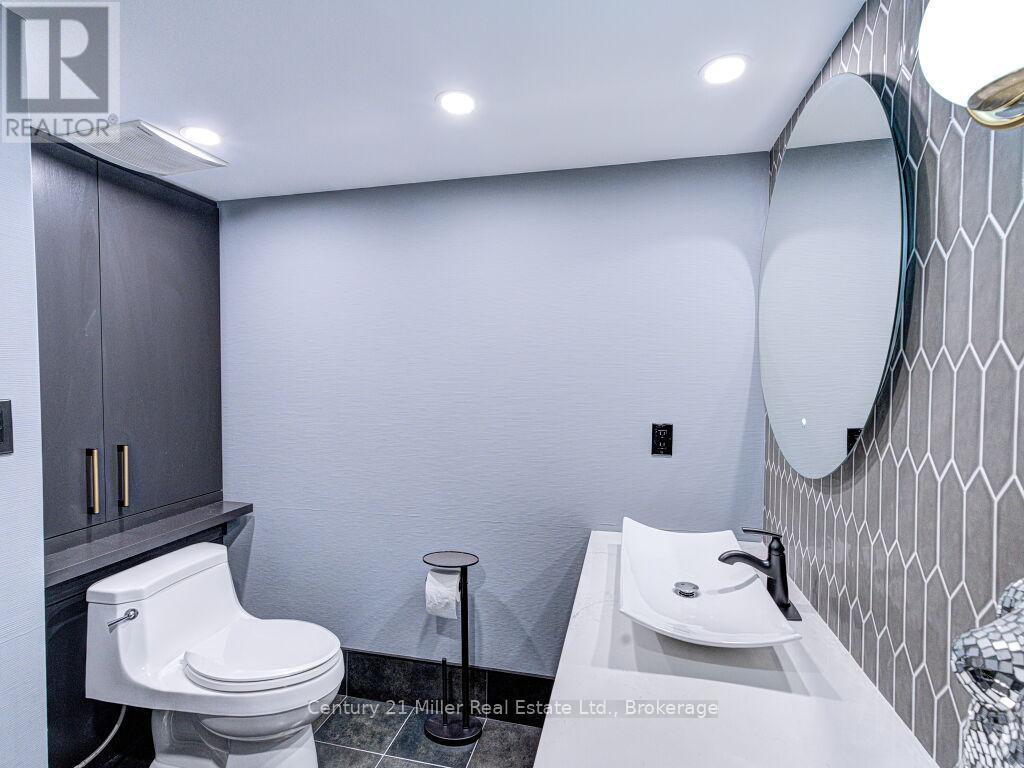 101 - 88 Dunn Street, Oakville, Ontario  L6J 3C7 - Photo 19 - W13025650