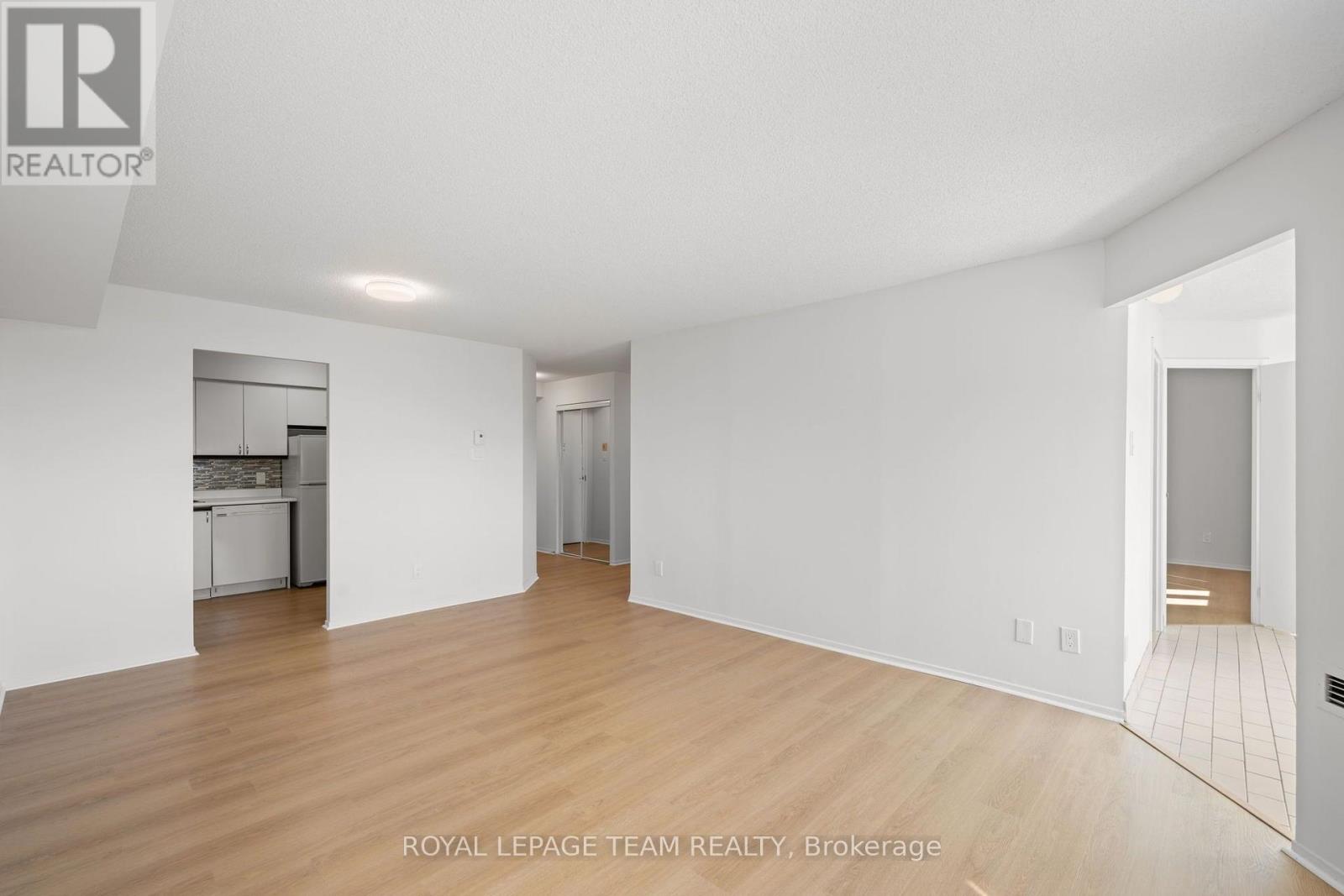 719 - 1025 Grenon Avenue, Ottawa, Ontario  K2B 8S5 - Photo 10 - X13719998