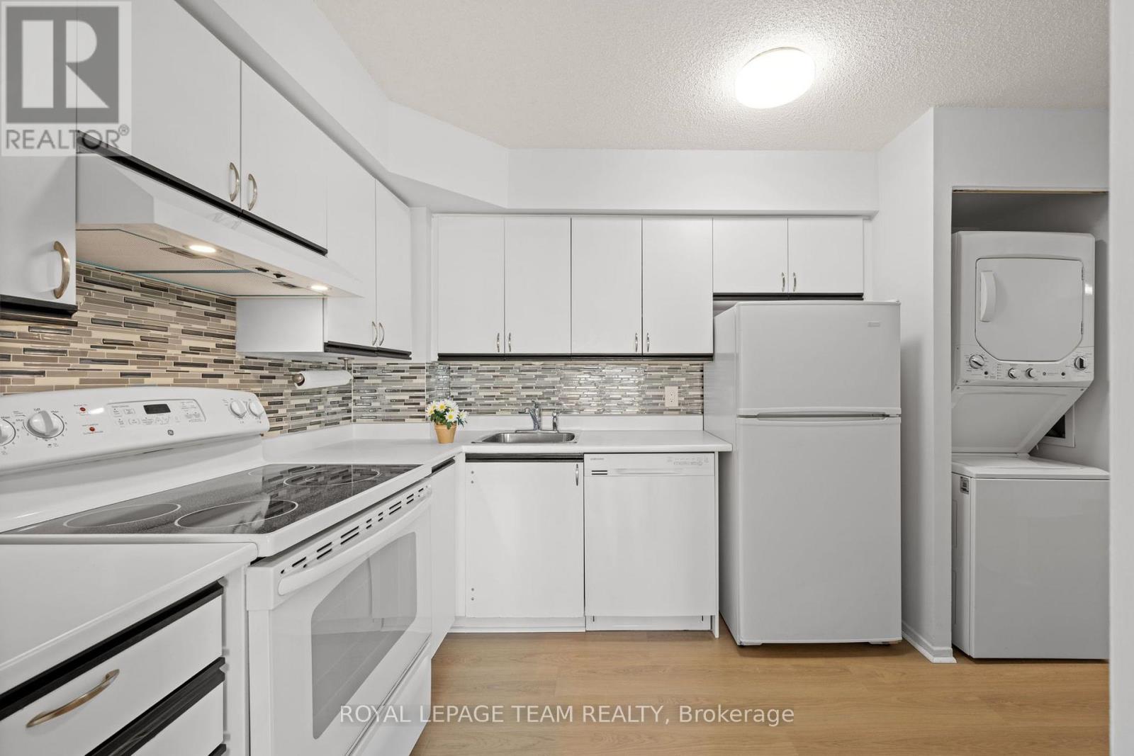 719 - 1025 Grenon Avenue, Ottawa, Ontario  K2B 8S5 - Photo 6 - X13719998