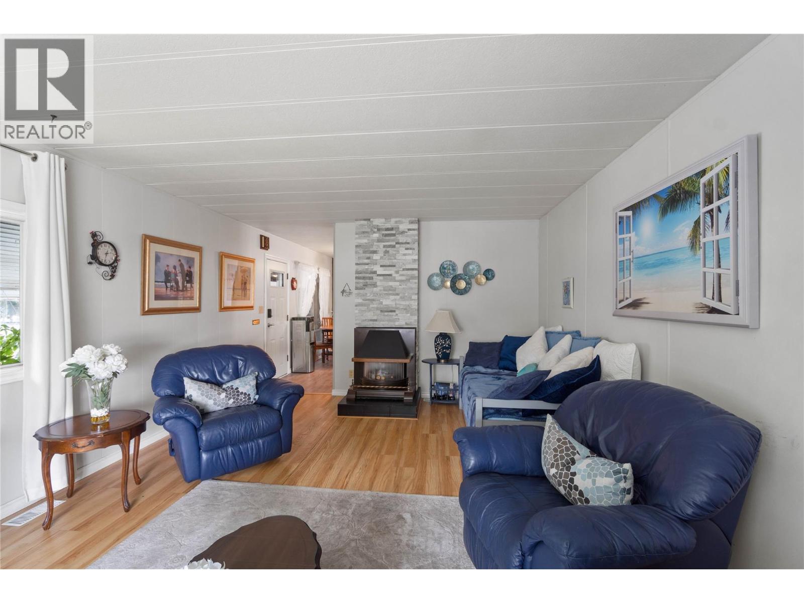 2400 Oakdale Way Unit# 220, Kamloops, British Columbia V2B 6W7 - Photo 7 - 10393172