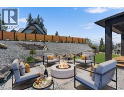485 Sheila Crescent, Kelowna, British Columbia  V1W 4L8 - Photo 3 - 10396827