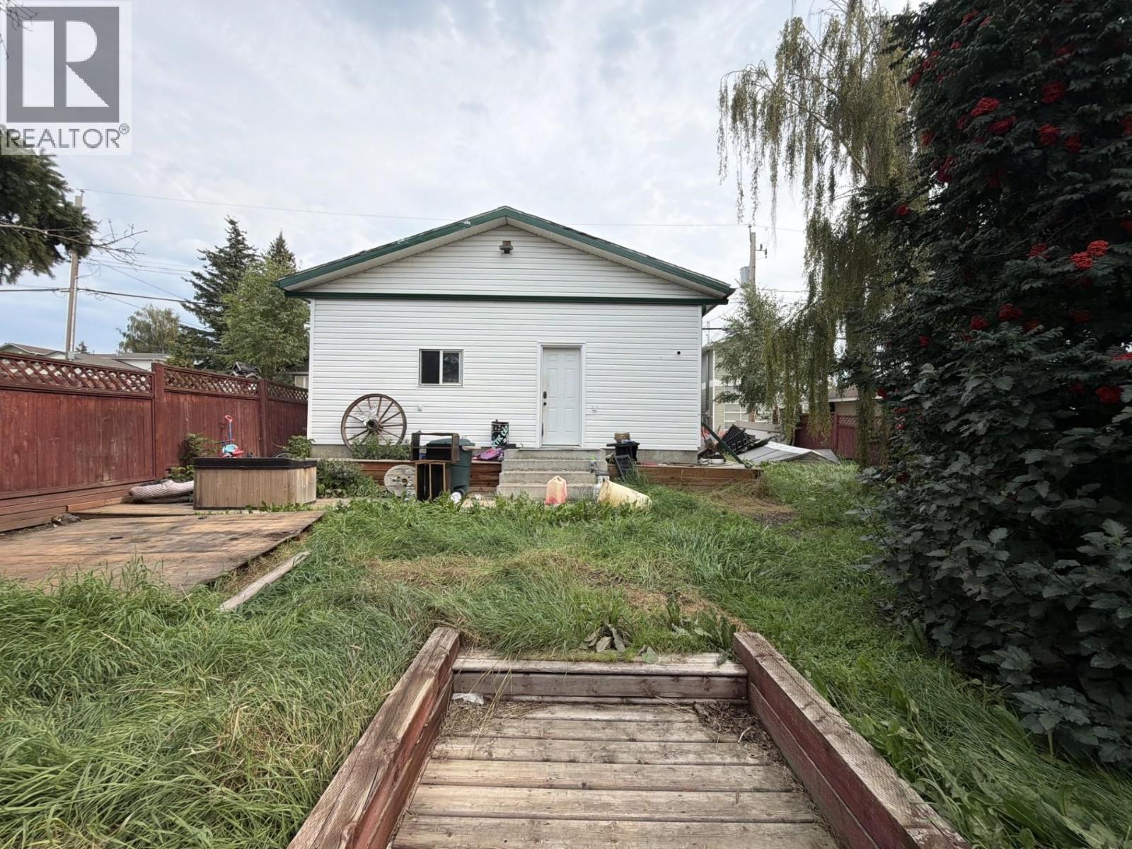 9019 88 Street, Fort St. John, British Columbia  V1J 5B1 - Photo 9 - R3159476