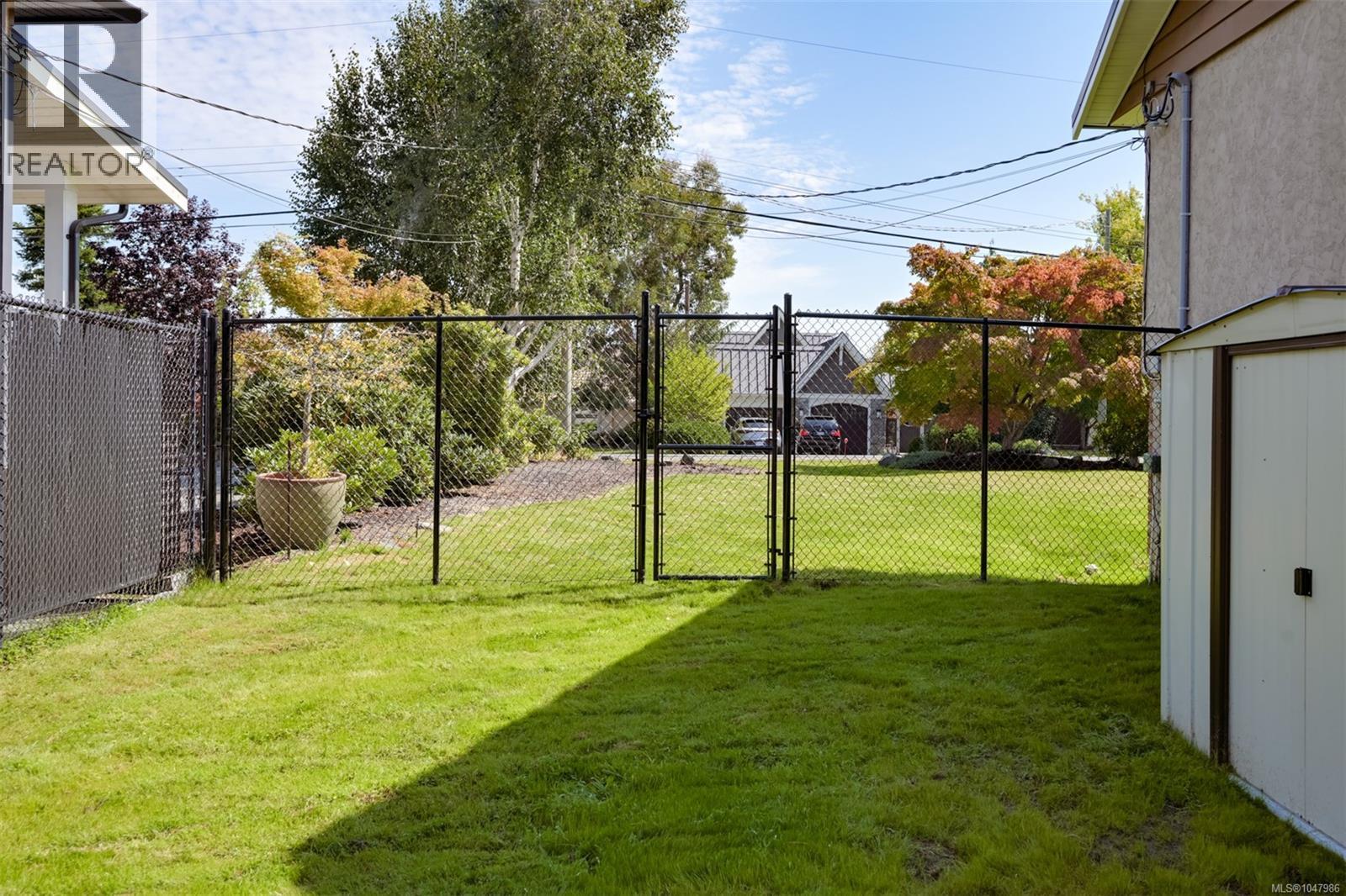 5348 Parker Ave, Saanich, British Columbia  V8Y 2M9 - Photo 72 - 1047986