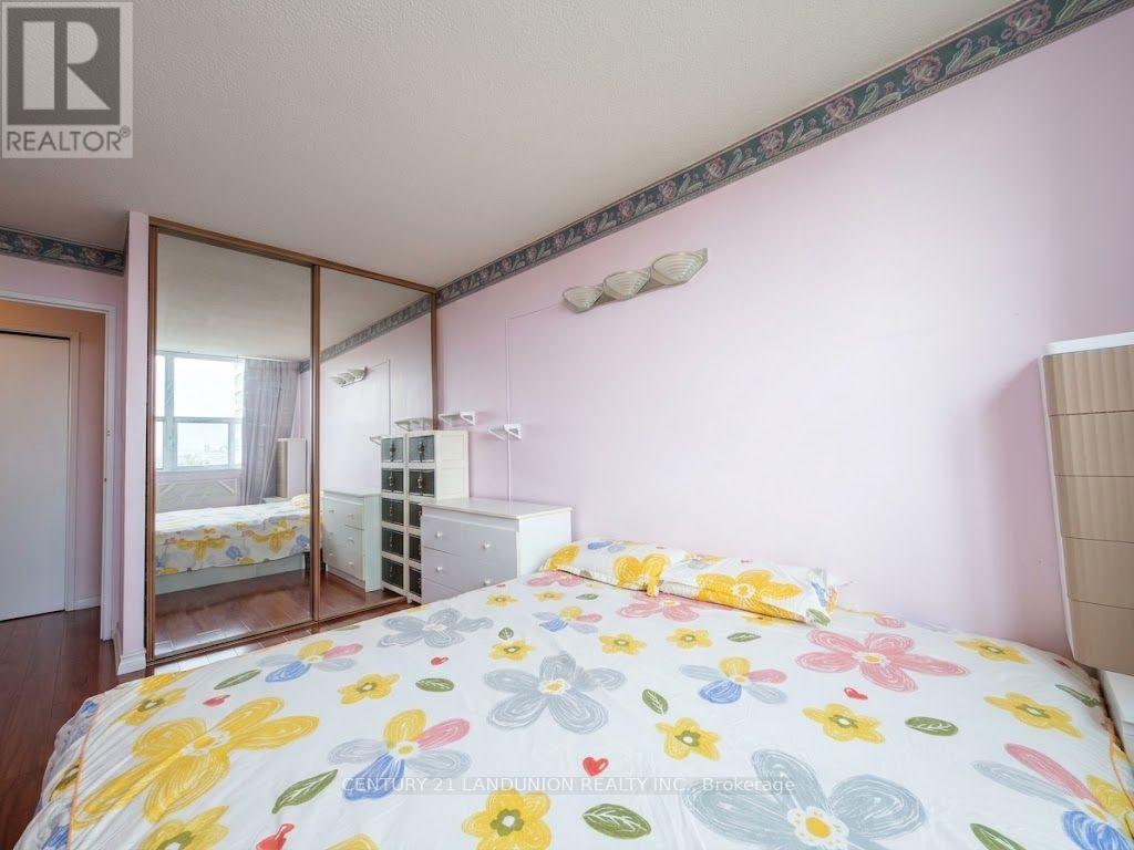 1005 - 2500 Bridletowne Circle, Toronto, Ontario  M1W 2V6 - Photo 13 - E13719900